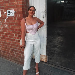 Meet your Posher, Phoebe